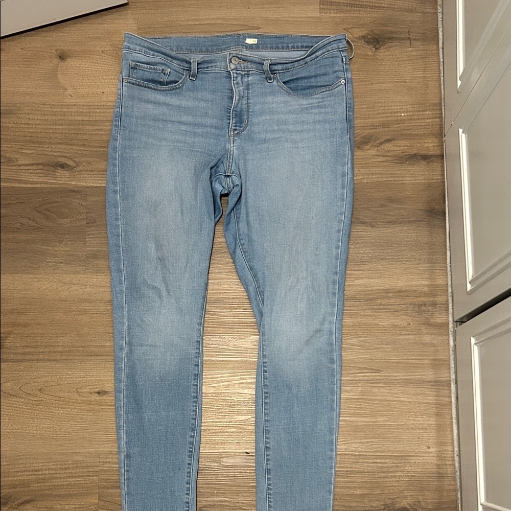 Levi Skinny Jeans